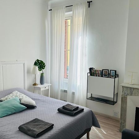 Charmante 3 Zimmer, Stadtwohnung Menton Exterior foto