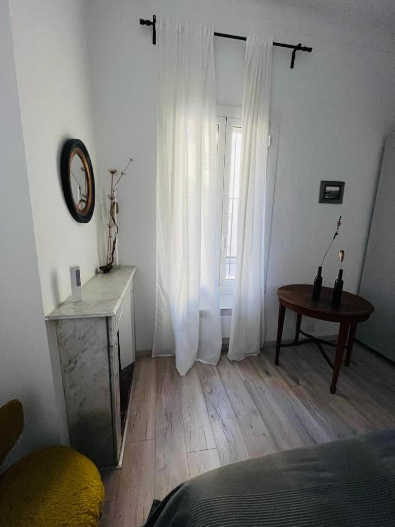 Charmante 3 Zimmer, Stadtwohnung Menton Exterior foto